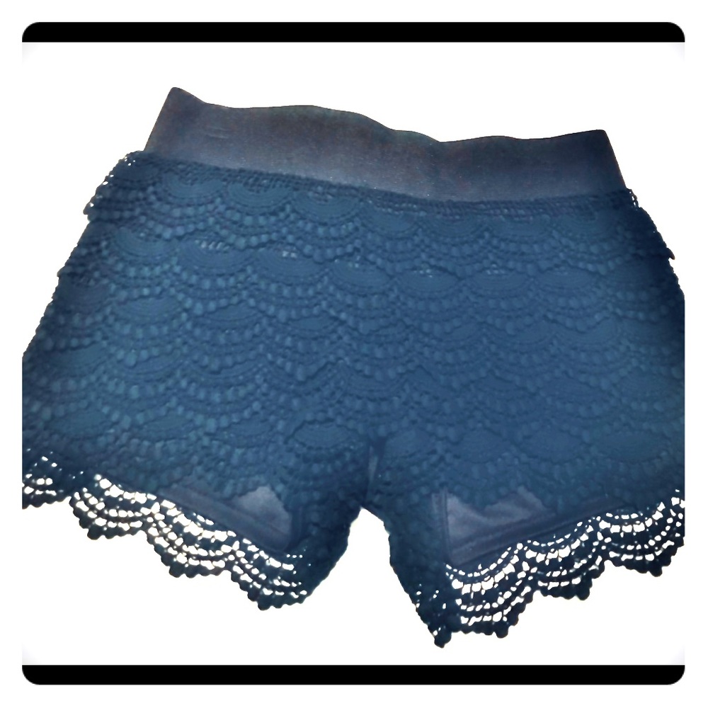 Little knit shorts